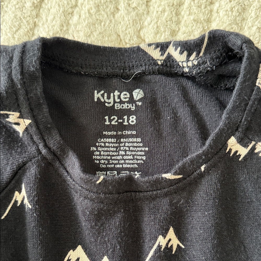 Kyte BABY Black and Cream Mountain Bamboo Jogger Set - Picture 2 of 2